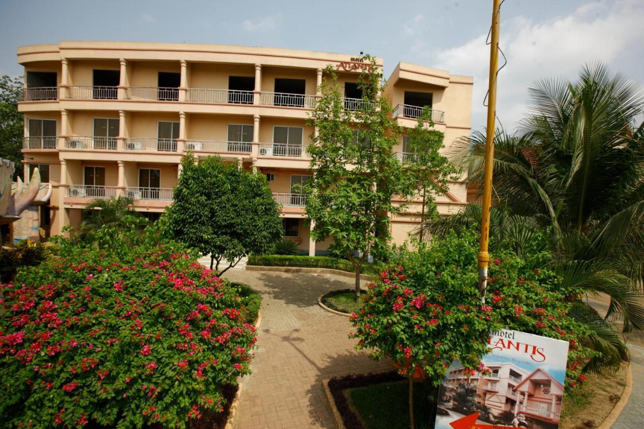 Resort Atlantis Dhaka Bagian luar foto
