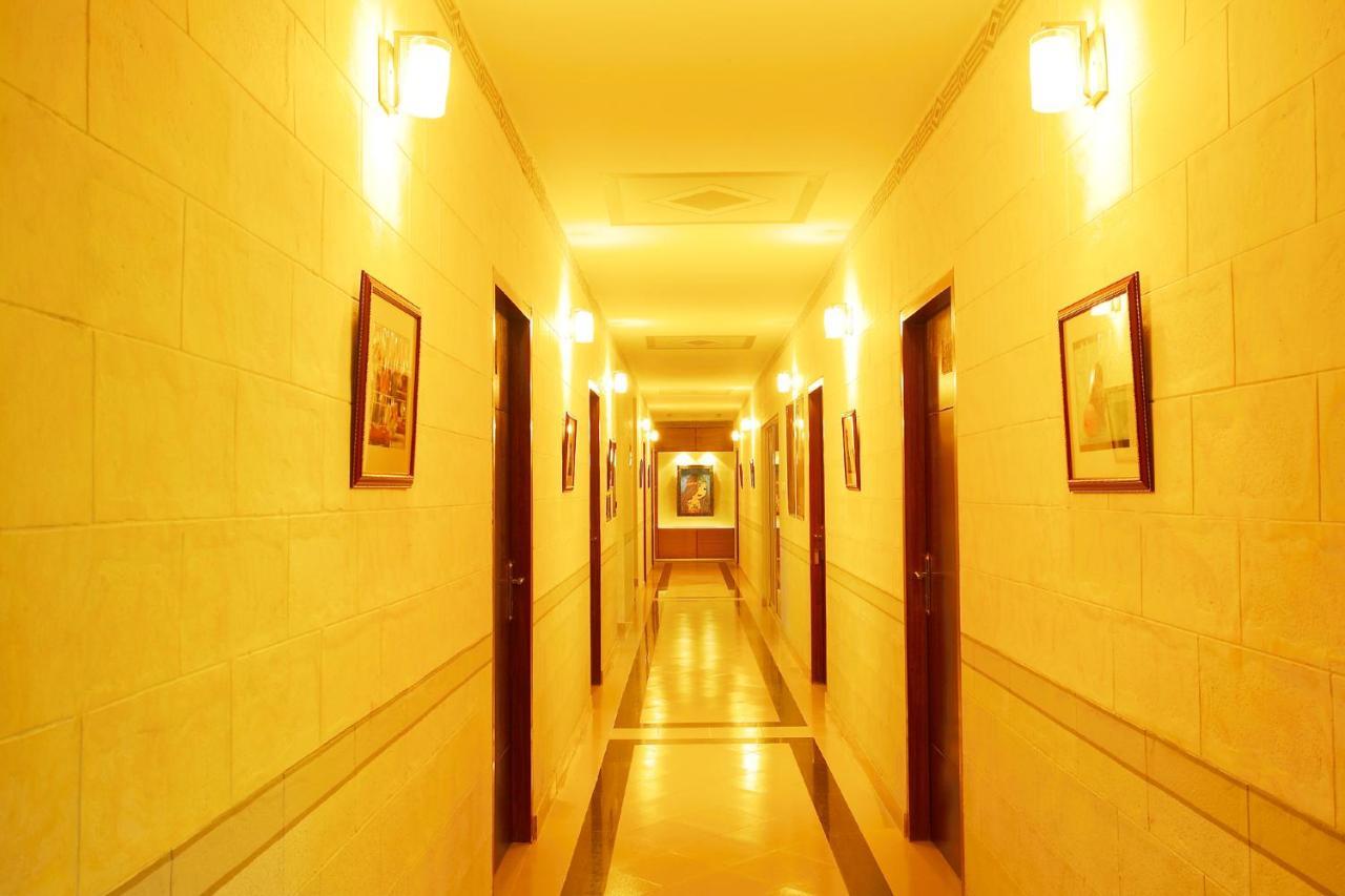 Resort Atlantis Dhaka Bagian luar foto